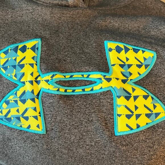 Under Armour Women’s Hoddie - Picture 3 of 4